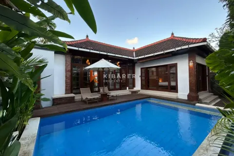 3 bedrooms Villa in Tibubeneng, Badung, Indonesia No. 11725