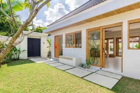 3 bedrooms Villa in Canggu, Badung, Indonesia No. 12562 5
