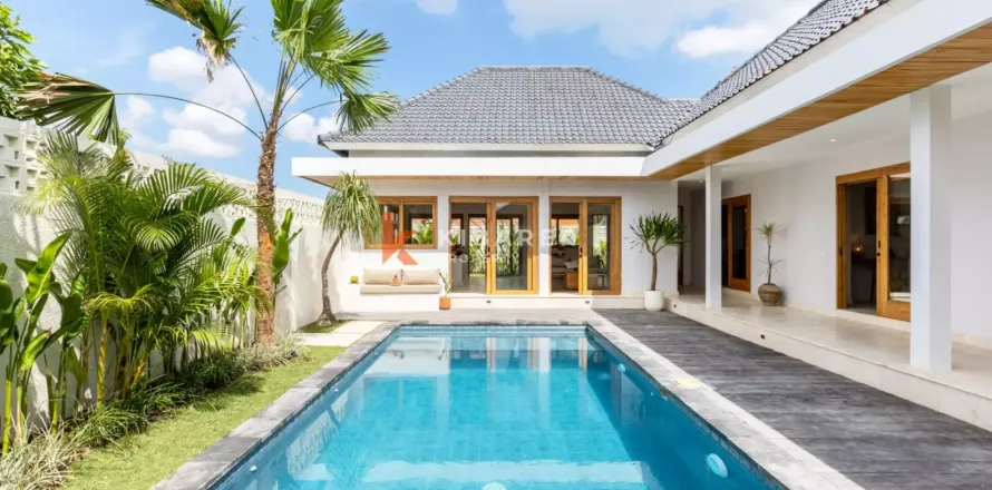 3 bedrooms Villa in Canggu, Badung, Indonesia No. 12562