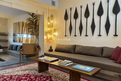 3 bedrooms Villa in Kerobokan, Badung, Indonesia No. 12563