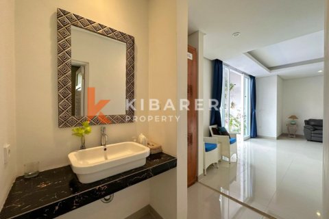 3 bedrooms Villa in Badung, Indonesia No. 12560 11