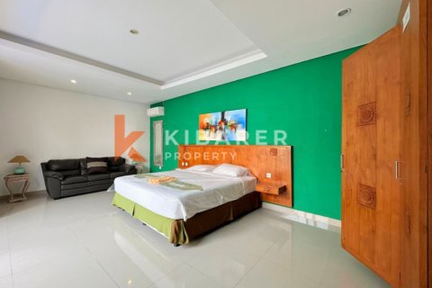 3 bedrooms Villa in Badung, Indonesia No. 12560 10
