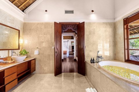 4 bedrooms Villa in Jimbaran, Badung,  No. 9194 7