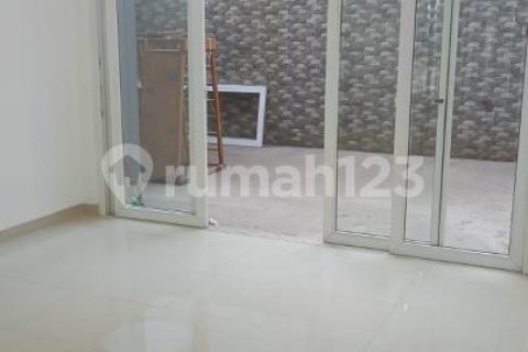 4 bedrooms House in Cengkareng, Jakarta,  No. 9196 9