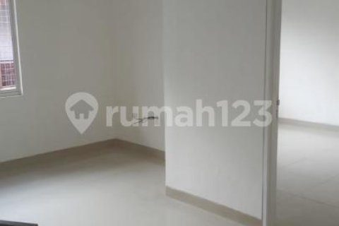 4 bedrooms House in Cengkareng, Jakarta,  No. 9196 24