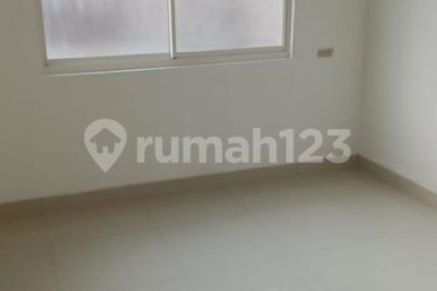 4 bedrooms House in Cengkareng, Jakarta,  No. 9196 22