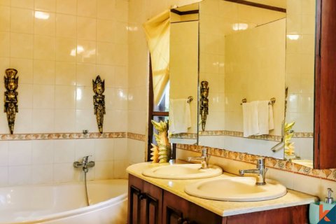 4 bedrooms Villa in South Denpasar, Denpasar, Indonesia No. 10953 4