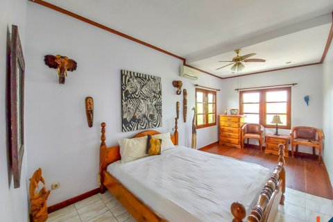 3 bedrooms Villa in South Denpasar, Denpasar, Indonesia No. 10952 14