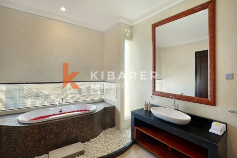 2 bedrooms Villa in Nusa Dua, Badung, Indonesia No. 12586 7