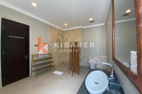 2 bedrooms Villa in Nusa Dua, Badung, Indonesia No. 12586 15
