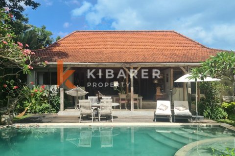 5 bedrooms Villa in Kerobokan, Badung, Indonesia No. 12582 19