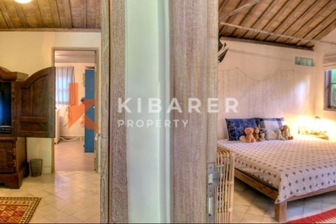5 bedrooms Villa in Kerobokan, Badung, Indonesia No. 12582 17