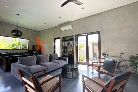 2 bedrooms Villa in Tibubeneng, Badung, Indonesia No. 12584 6