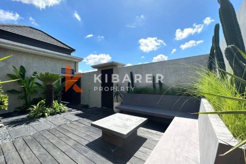2 bedrooms Villa in Tibubeneng, Badung, Indonesia No. 12584 4