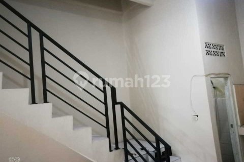 120m2 Shop in Cengkareng, Jakarta, Indonesia No. 13372 13