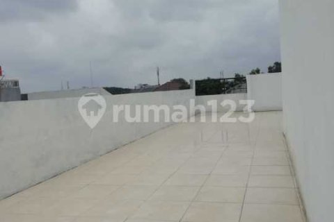 120m2 Shop in Cengkareng, Jakarta, Indonesia No. 13372 10