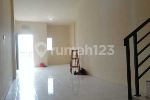 120m2 Shop in Cengkareng, Jakarta, Indonesia No. 13372 9