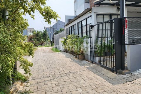 Land in Karang Tengah, Tangerang City, Indonesia No. 13368 8