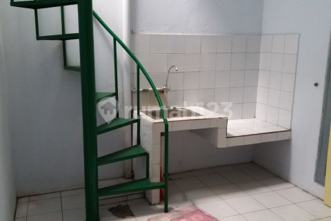 3 bedrooms House in Cipondoh, Tangerang City, Indonesia No. 13370 12