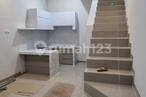 2 bedrooms House in Cipondoh, Tangerang City, Indonesia No. 13374 6