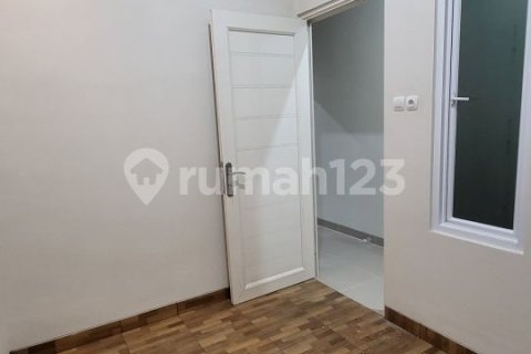 2 bedrooms House in Cipondoh, Tangerang City, Indonesia No. 13374 12