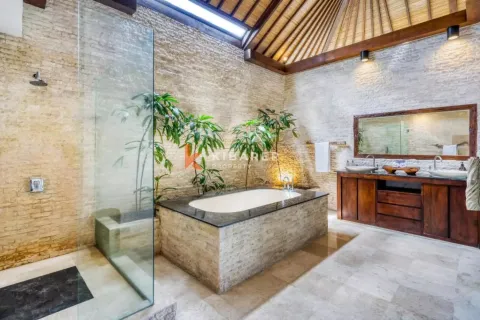 4 bedrooms Villa in Badung, Indonesia No. 11982 10