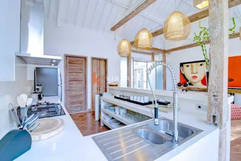 4 bedrooms Villa in Seminyak, Badung, Indonesia No. 11984 14