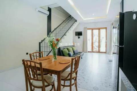 2 bedrooms Villa in Legian, Kuta, Badung, Indonesia No. 12309 5