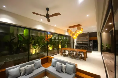 3 bedrooms Villa in Canggu, Badung, Indonesia No. 12310 2