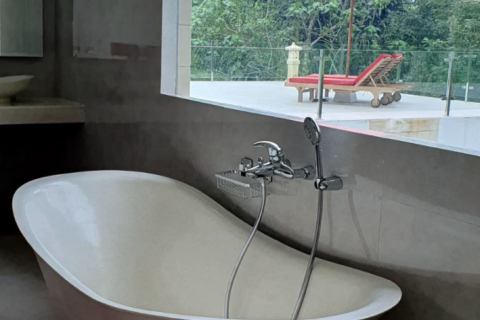 9 bedrooms Villa in Tabanan,  No. 9327 5