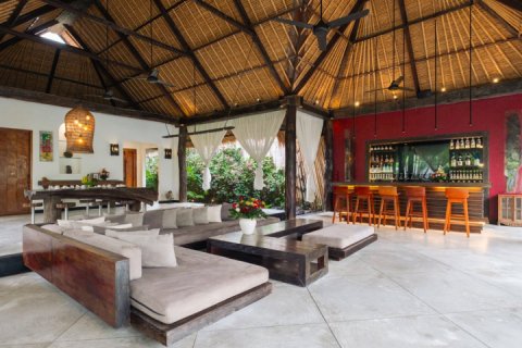 5 bedrooms Villa in Seminyak, Badung,  No. 9320 9