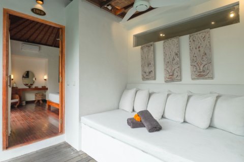 5 bedrooms Villa in Seminyak, Badung,  No. 9320 16