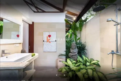 2 bedrooms Villa in Kerobokan, Badung, Indonesia No. 12190 11