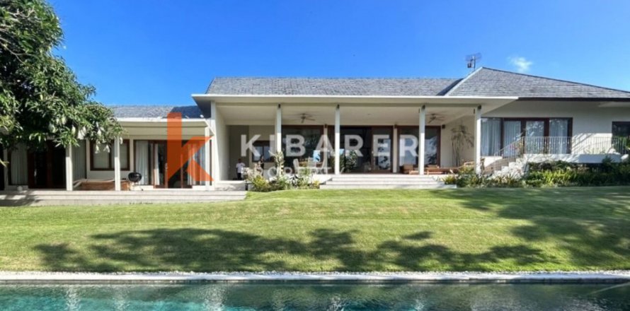 5 bedrooms Villa in Tibubeneng, Badung, Indonesia No. 12191
