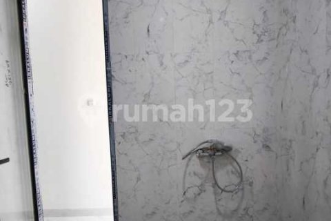 3 bedrooms House in Cengkareng, Jakarta, Indonesia No. 13427 17