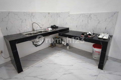 3 bedrooms House in Cengkareng, Jakarta, Indonesia No. 13427 11