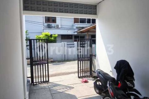 3 bedrooms House in Cengkareng, Jakarta, Indonesia No. 13427 4