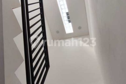 3 bedrooms House in Cengkareng, Jakarta, Indonesia No. 13427 21