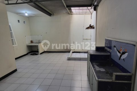 2 bedrooms House in Cipondoh, Tangerang City, Indonesia No. 13426 16