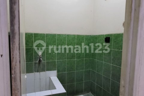 2 bedrooms House in Cipondoh, Tangerang City, Indonesia No. 13426 11