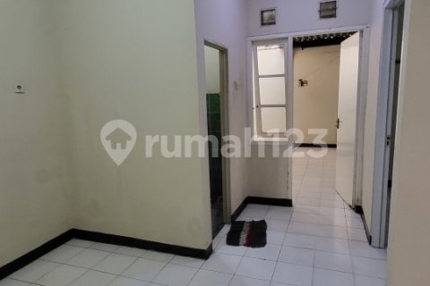 2 bedrooms House in Cipondoh, Tangerang City, Indonesia No. 13426 8