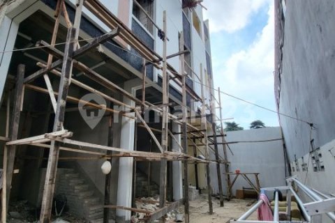 3 bedrooms House in Jakarta, Indonesia No. 13424 5