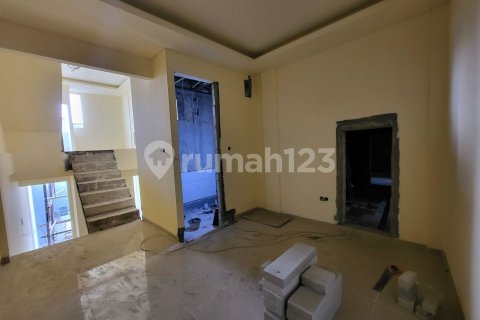 3 bedrooms House in Jakarta, Indonesia No. 13424 14