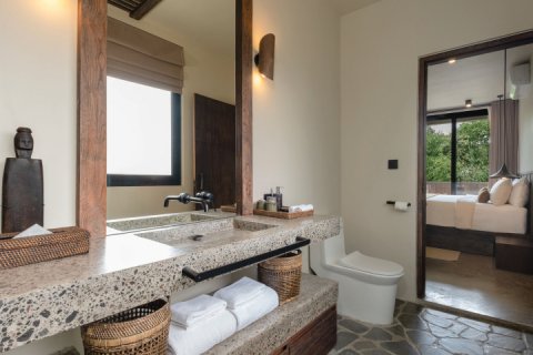 5 bedrooms Villa in South Kuta, Badung, Indonesia No. 8832 17