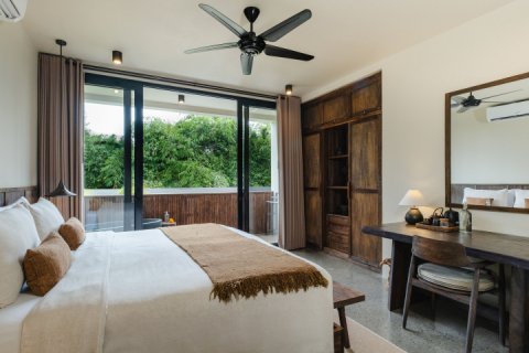 5 bedrooms Villa in South Kuta, Badung, Indonesia No. 8832 19