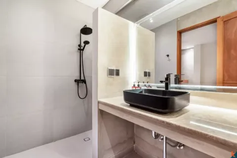 3 bedrooms Villa in Legian, Kuta, Badung, Indonesia No. 13305 23