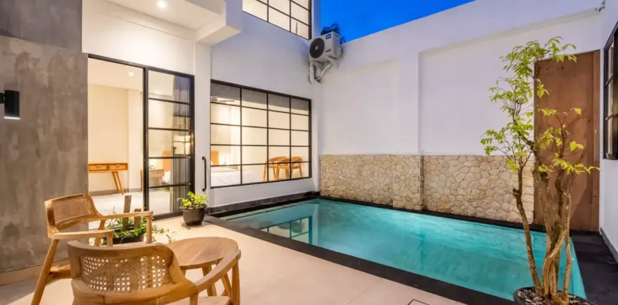 3 bedrooms Villa in Legian, Kuta, Badung, Indonesia No. 13305