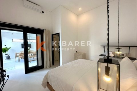 3 bedrooms Villa in Canggu, Badung, Indonesia No. 12232 11