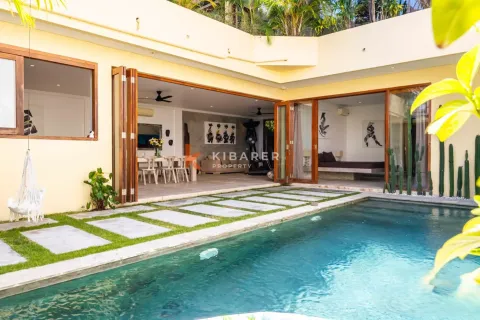 3 bedrooms Villa in Tibubeneng, Badung, Indonesia No. 12233