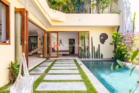 3 bedrooms Villa in Tibubeneng, Badung, Indonesia No. 12233 10
